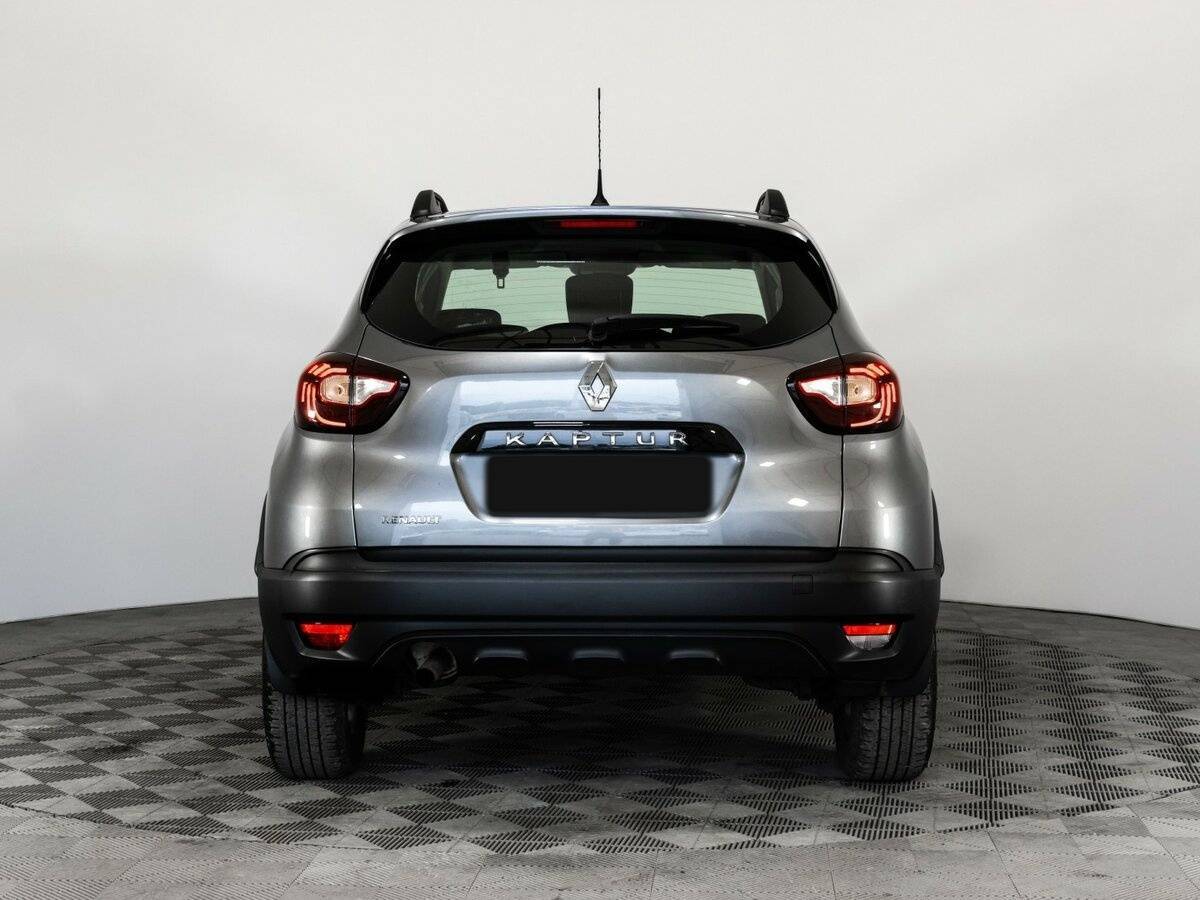 Renault Kaptur, 2018 - 90 000 км. | Фото №6