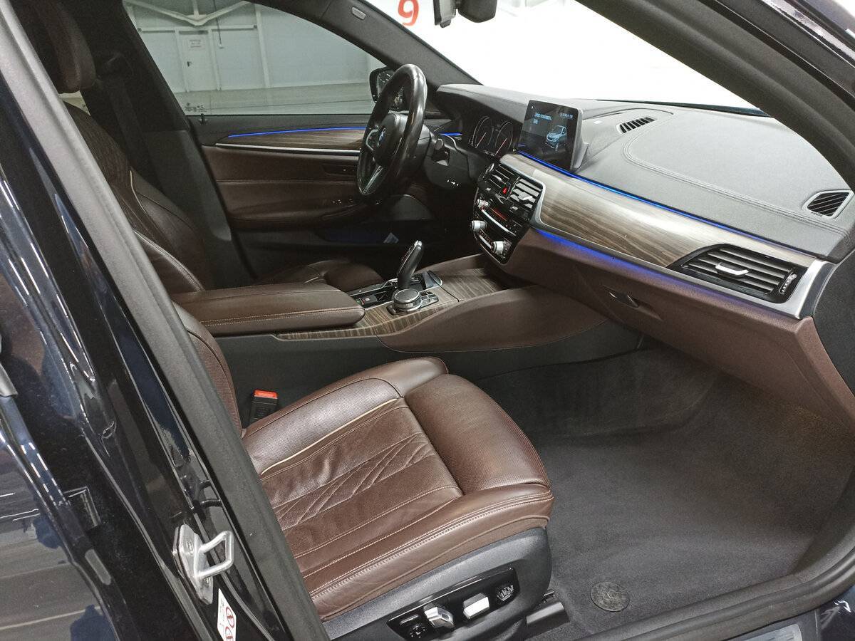 BMW 5 серии 530d xDrive, 2017 Фото №11