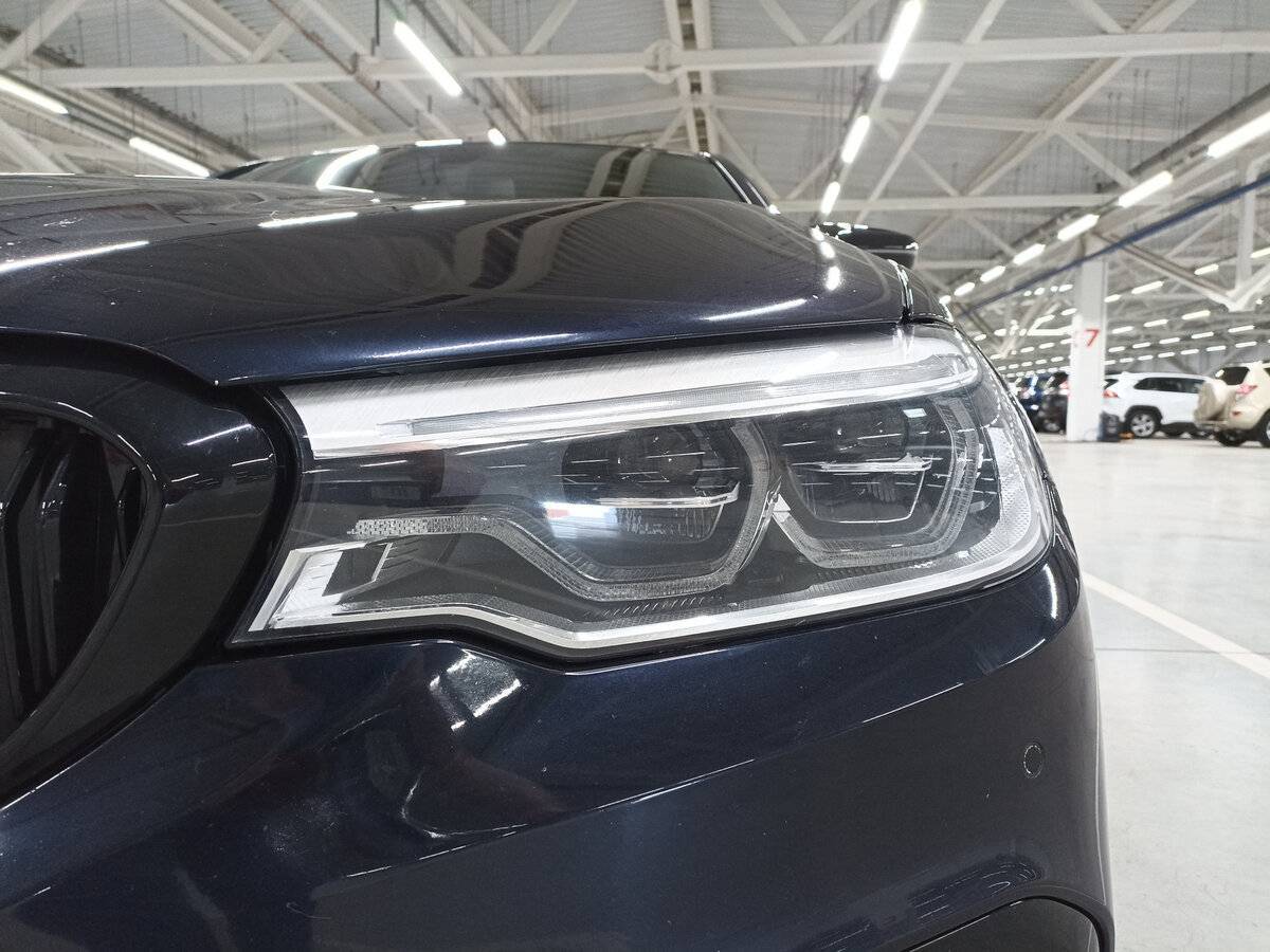 BMW 5 серии 530d xDrive, 2017 Фото №17