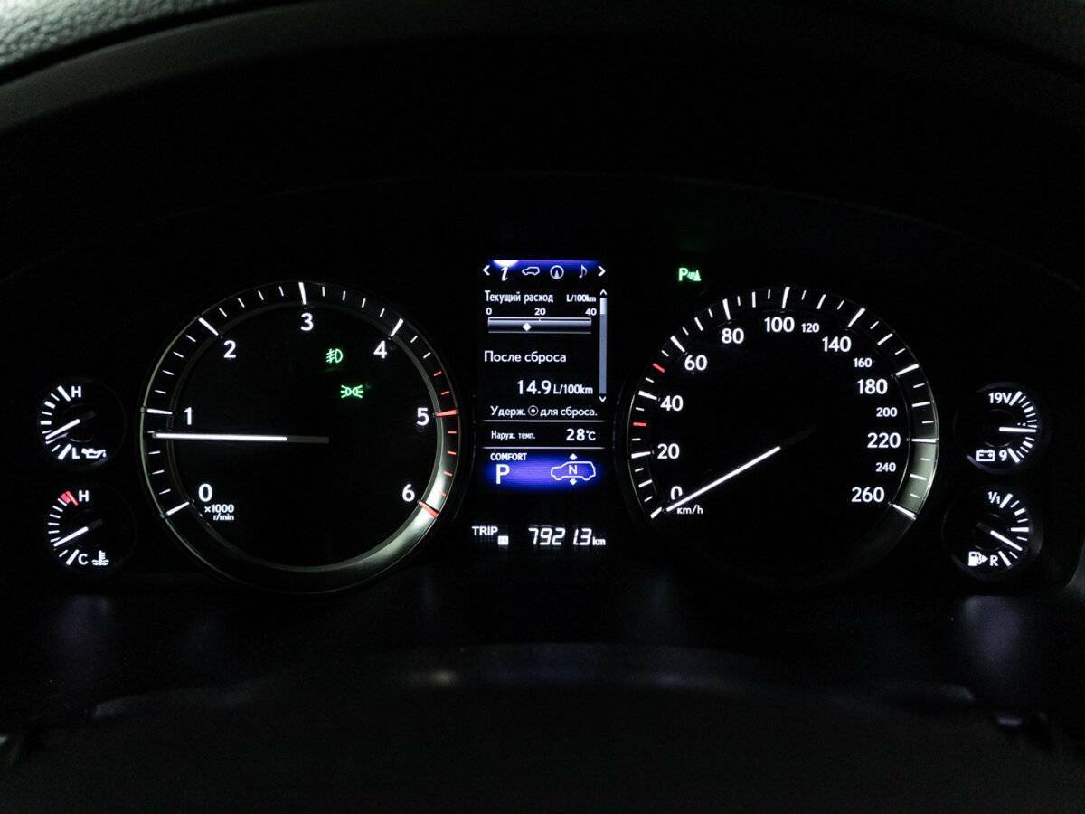 Lexus LX 450d, 2016 Фото №10