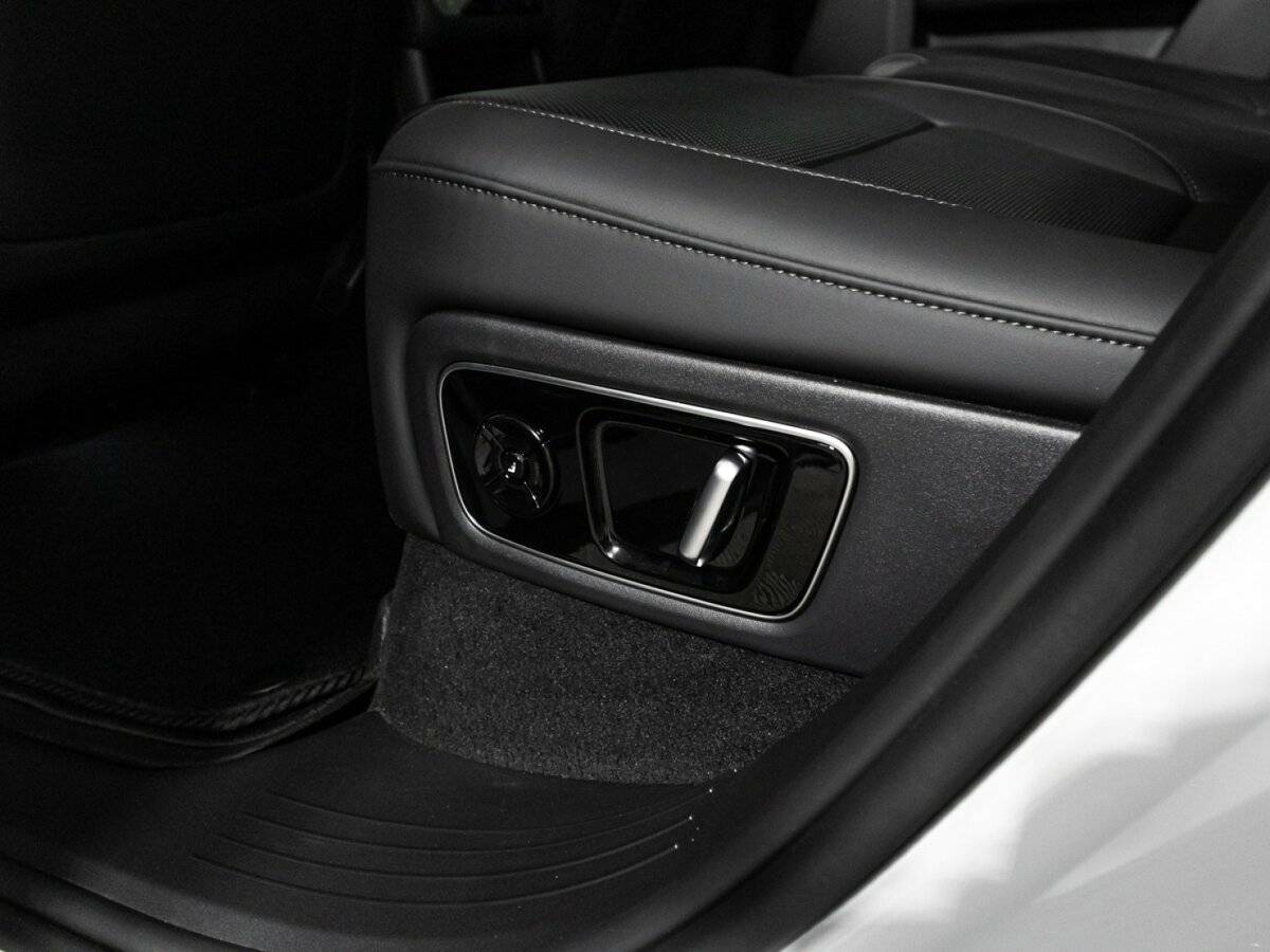 Lixiang L7 52.3 kWh, 2024 Фото №22