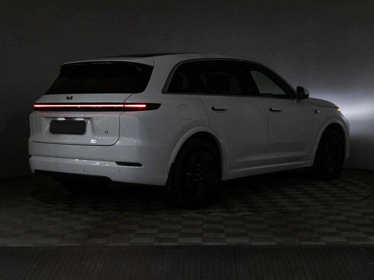 Lixiang L7 52.3 kWh, 2024 Фото №33