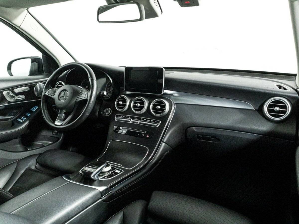 Mercedes-Benz GLC 300, 2018 Фото №9