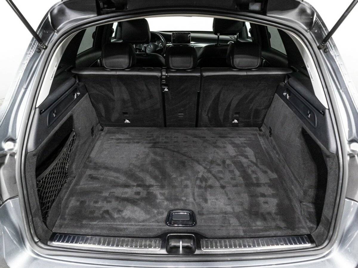 Mercedes-Benz GLC 300, 2018 Фото №15