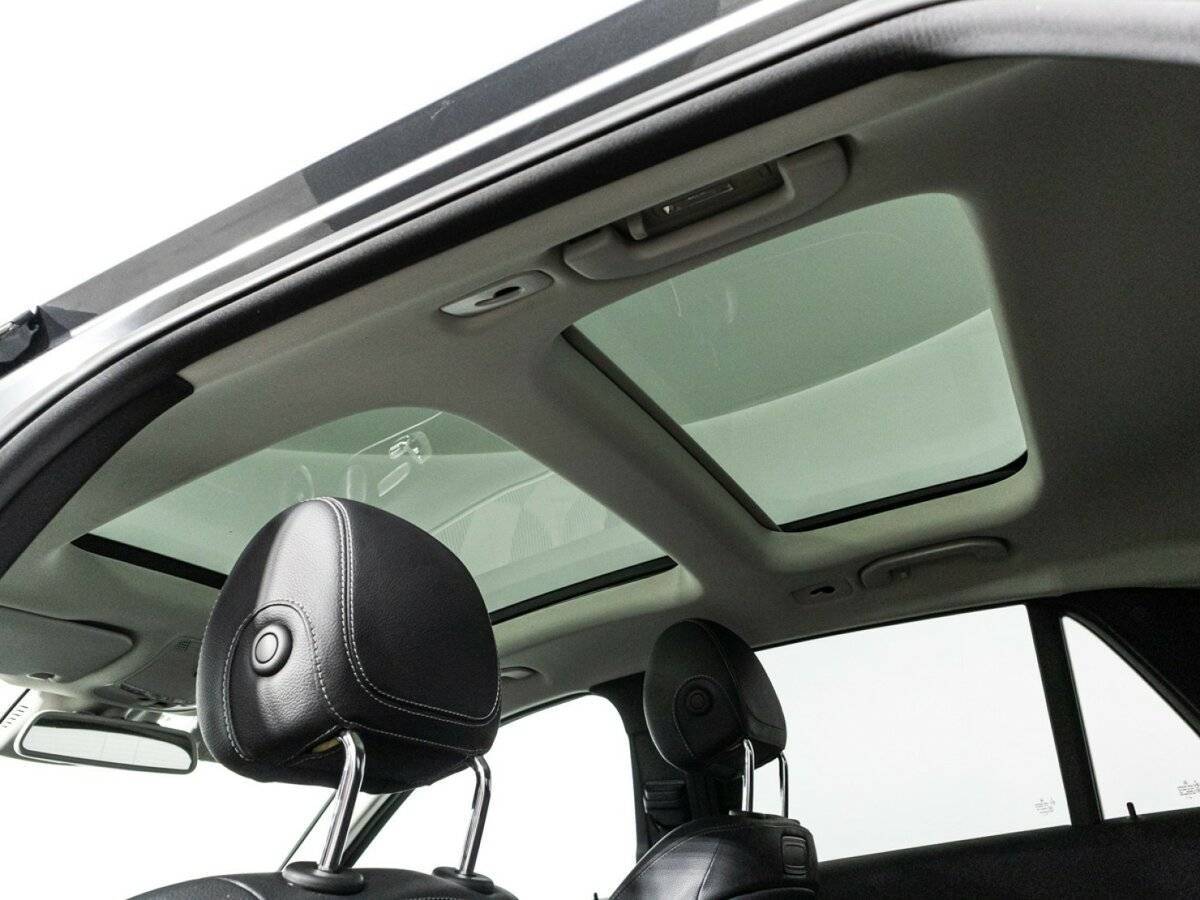 Mercedes-Benz GLC 300, 2018 Фото №17