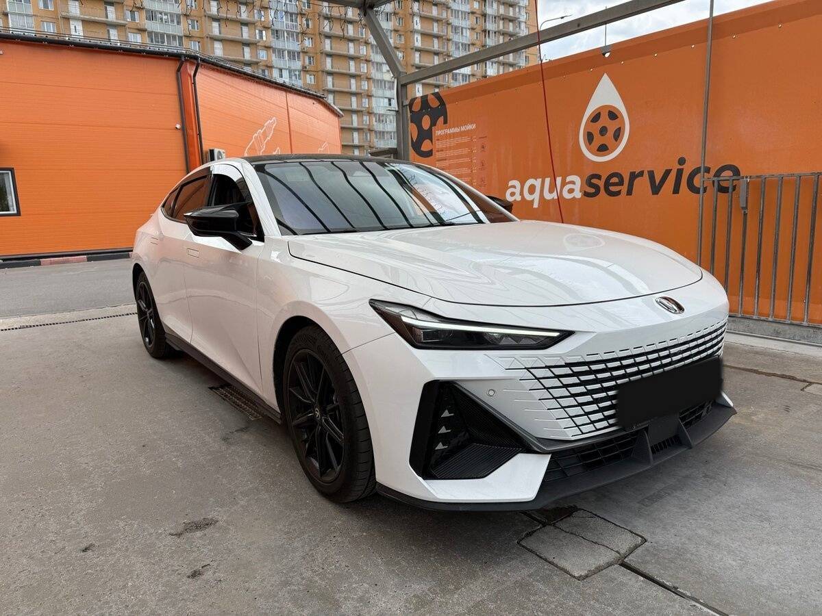 Changan UNI-V, 2023 - 31 500 км. | Фото №4