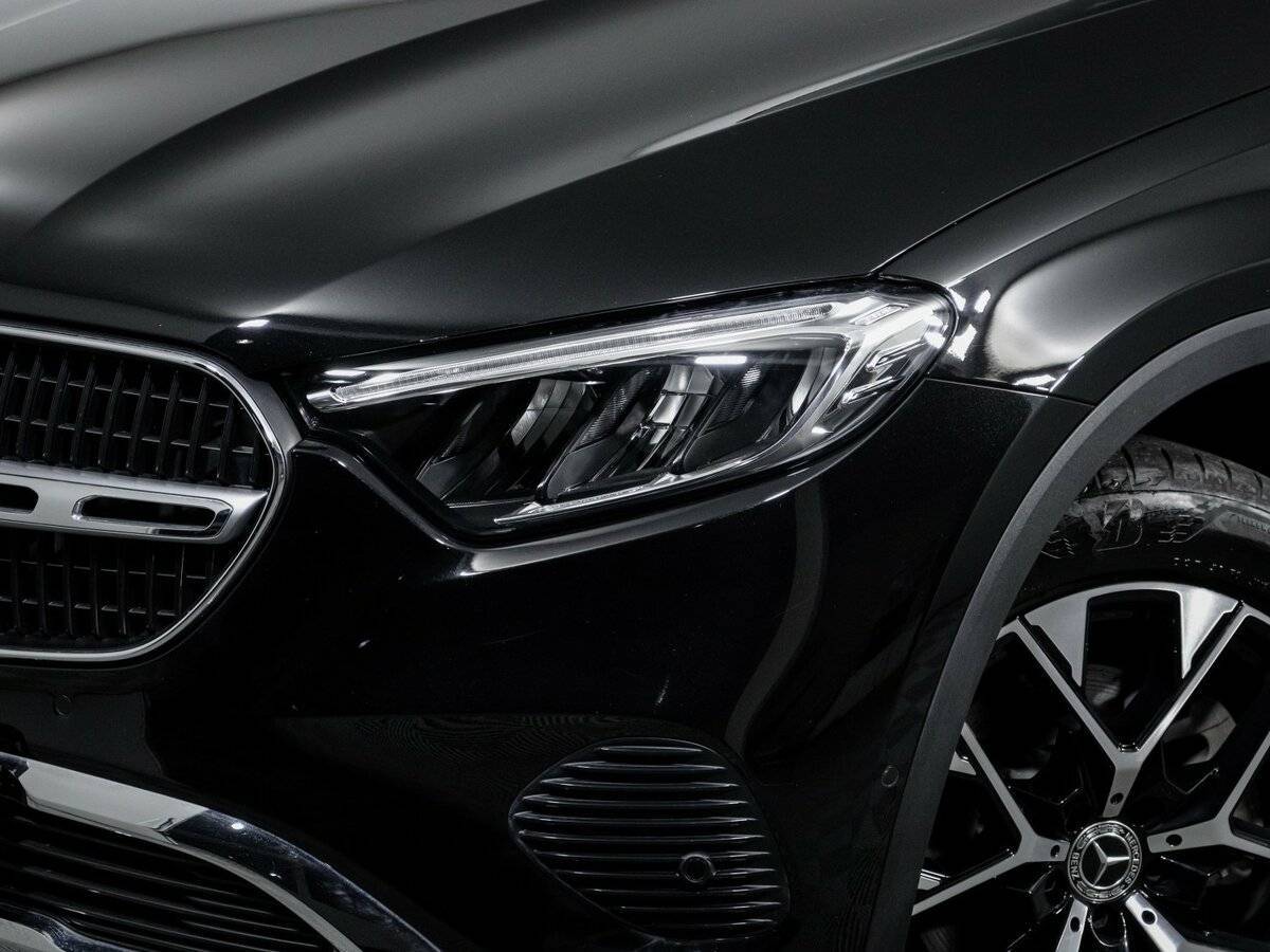 Mercedes-Benz GLC 200, 2023 Фото №16