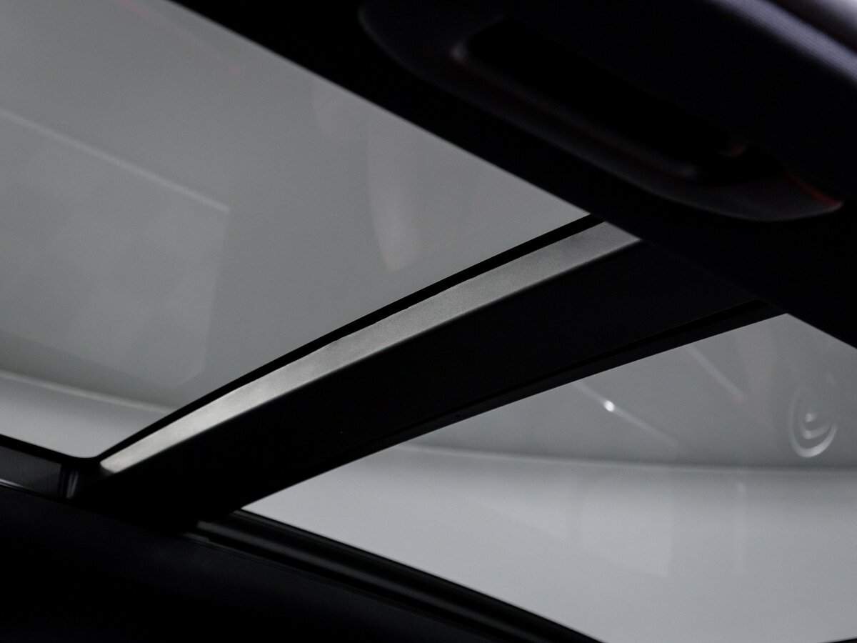 Mercedes-Benz GLC 200, 2023 Фото №20