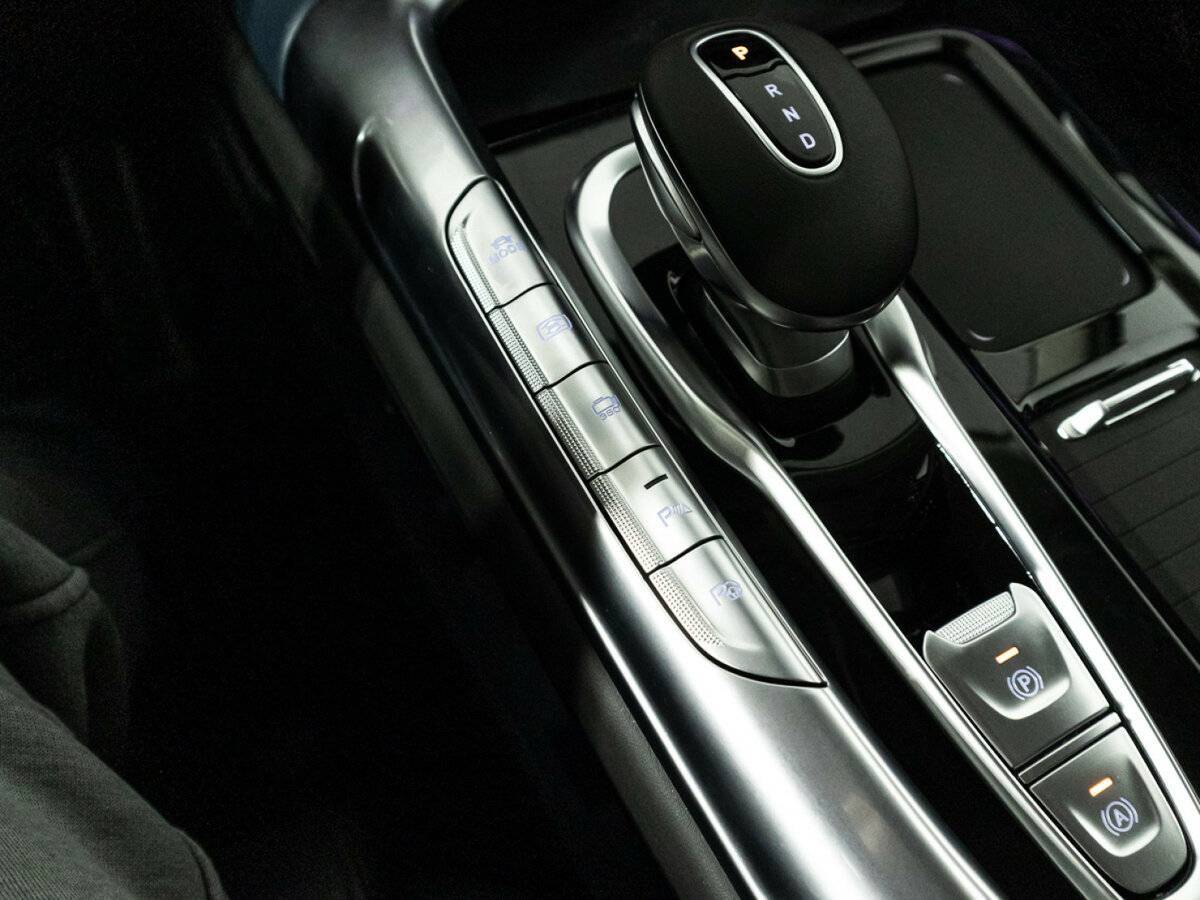 Voyah Free EVR, 2023 Фото №18