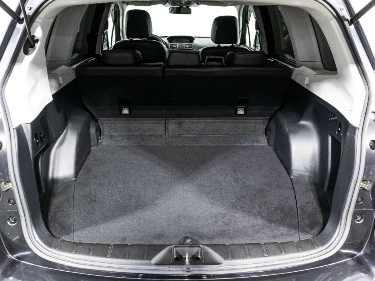 Subaru Forester, 2018 Фото №23