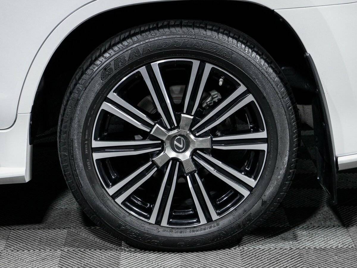 Lexus LX 570, 2021 Фото №15