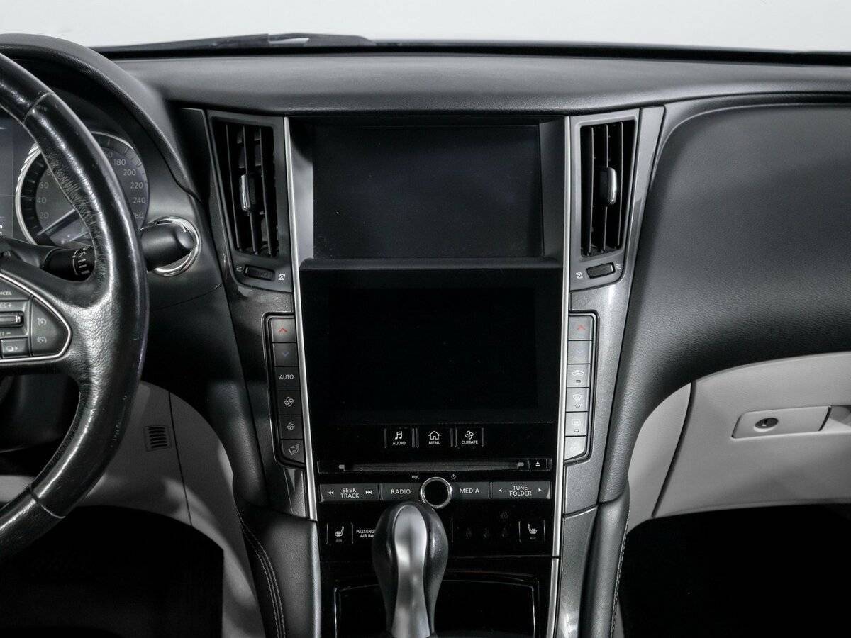 Infiniti Q50, 2015 Фото №13