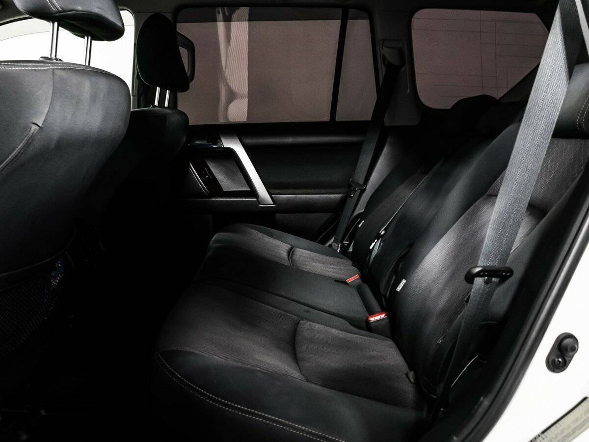 Toyota Land Cruiser Prado, 2016 Фото №13