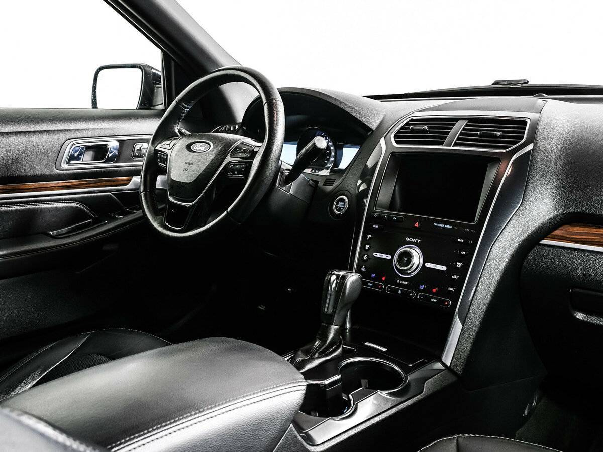 Ford Explorer, 2019 Фото №9