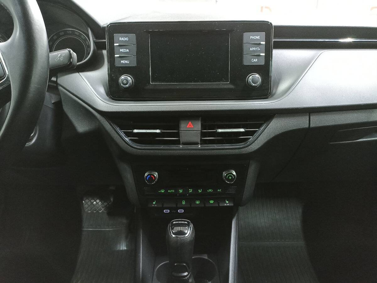 Skoda Rapid, 2021 Фото №15