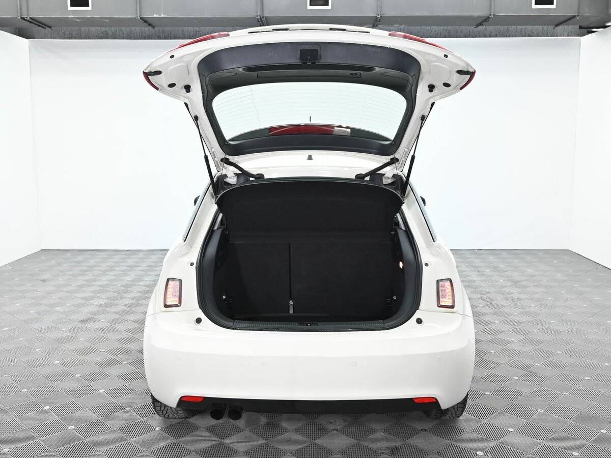 Audi A1, 2012 - 149 000 км. | Фото №5