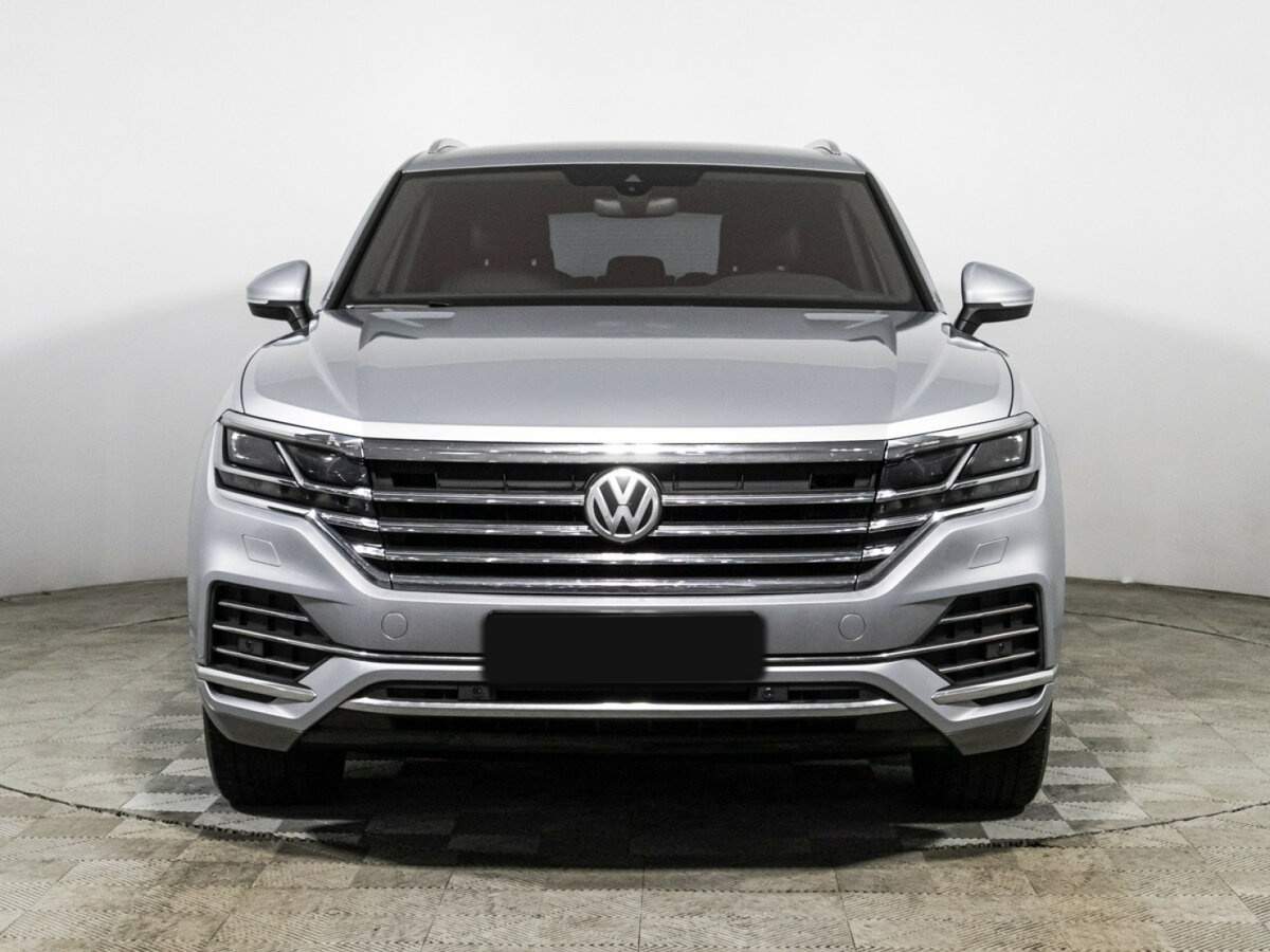 Volkswagen Touareg, 2018 - 142 477 км. | Фото №2