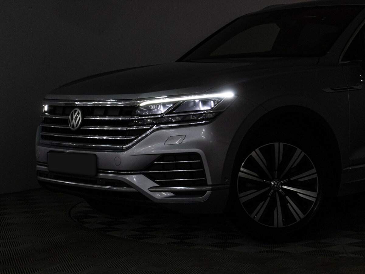 Volkswagen Touareg, 2018 Фото №31