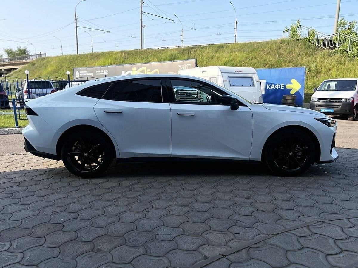 Changan UNI-V, 2023 - 41 636 км. | Фото №6