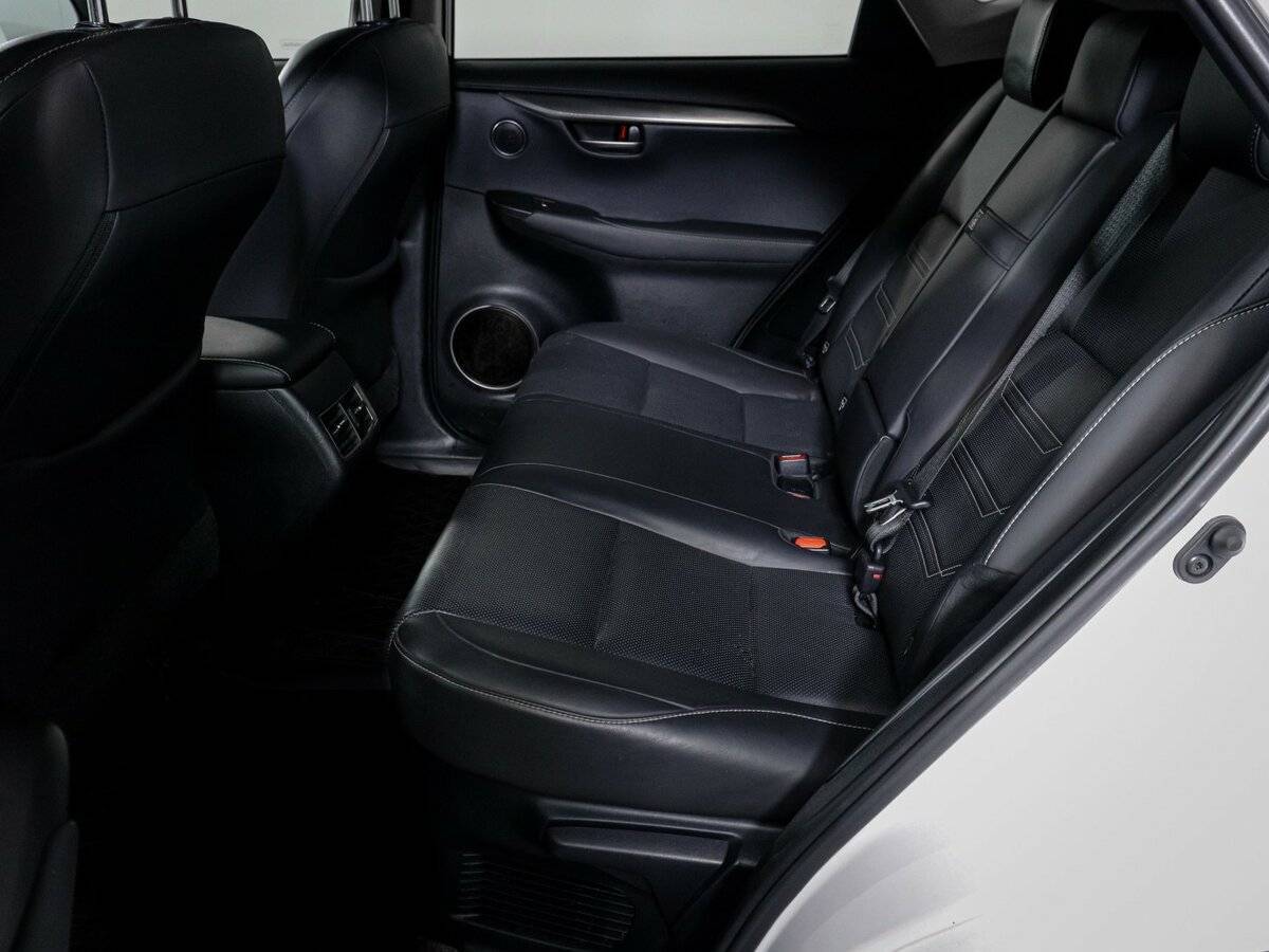 Lexus NX 300, 2019 Фото №9