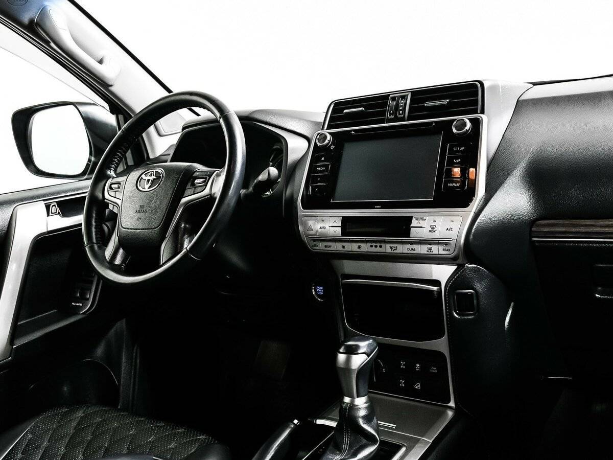 Toyota Land Cruiser Prado, 2018 Фото №9