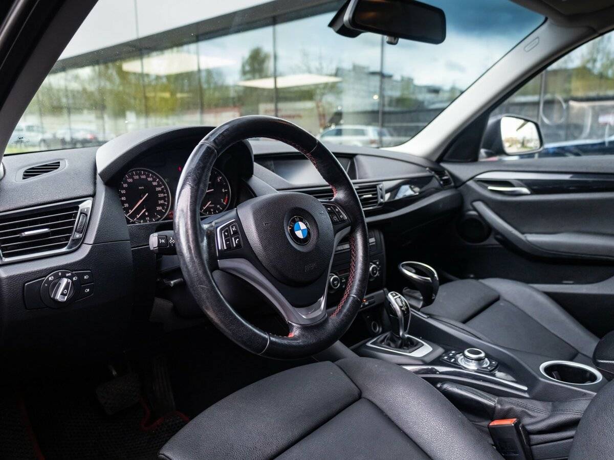 BMW X1 20i, 2012 Фото №12