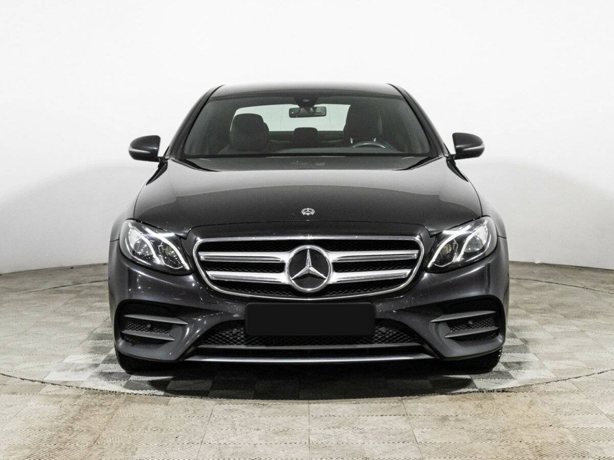 Mercedes-Benz E-Класс 200, 2019 - 95 000 км. | Фото №2