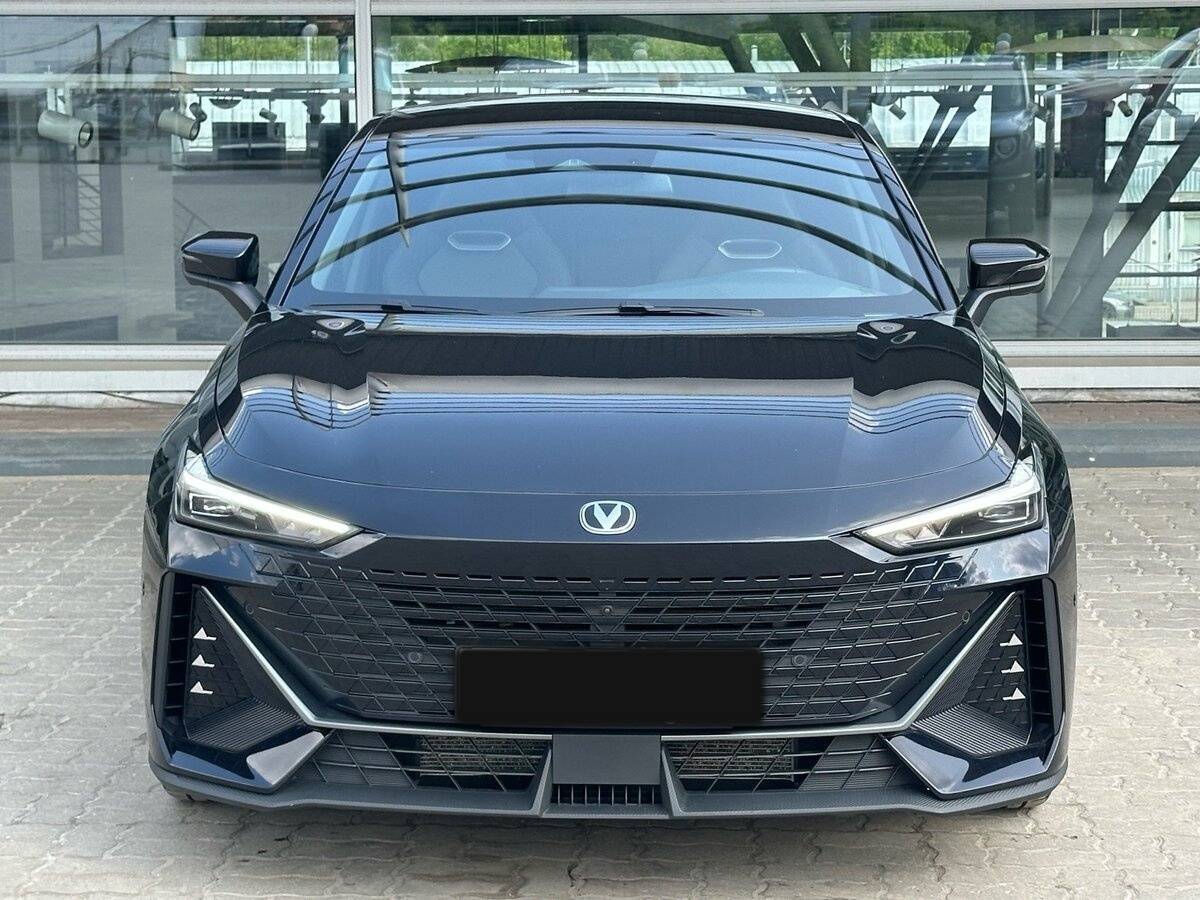 Changan UNI-V, 2024 Фото №2