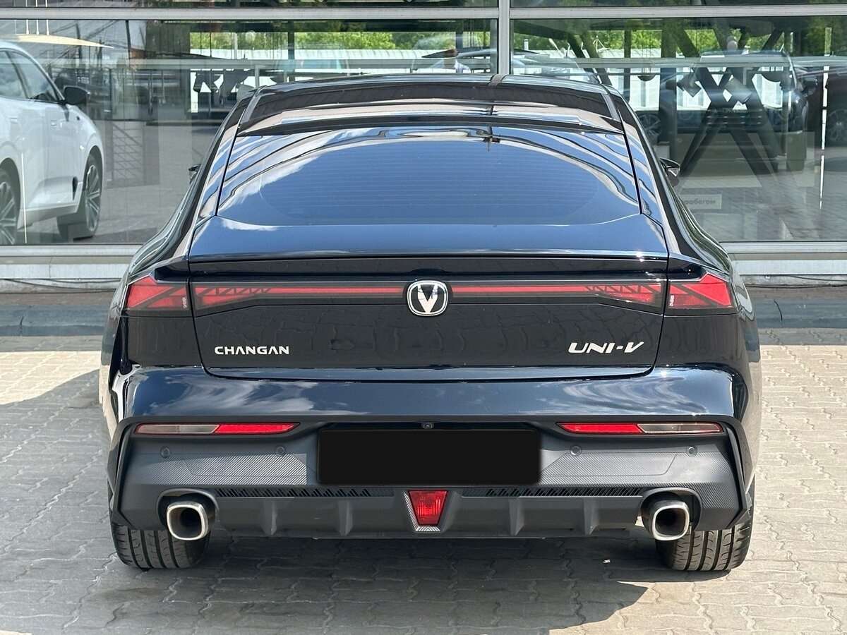 Changan UNI-V, 2024 Фото №7