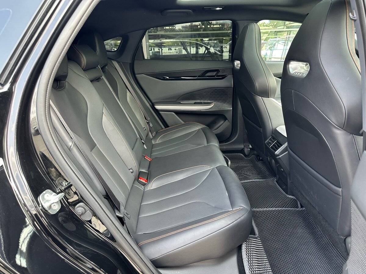 Changan UNI-V, 2024 Фото №17