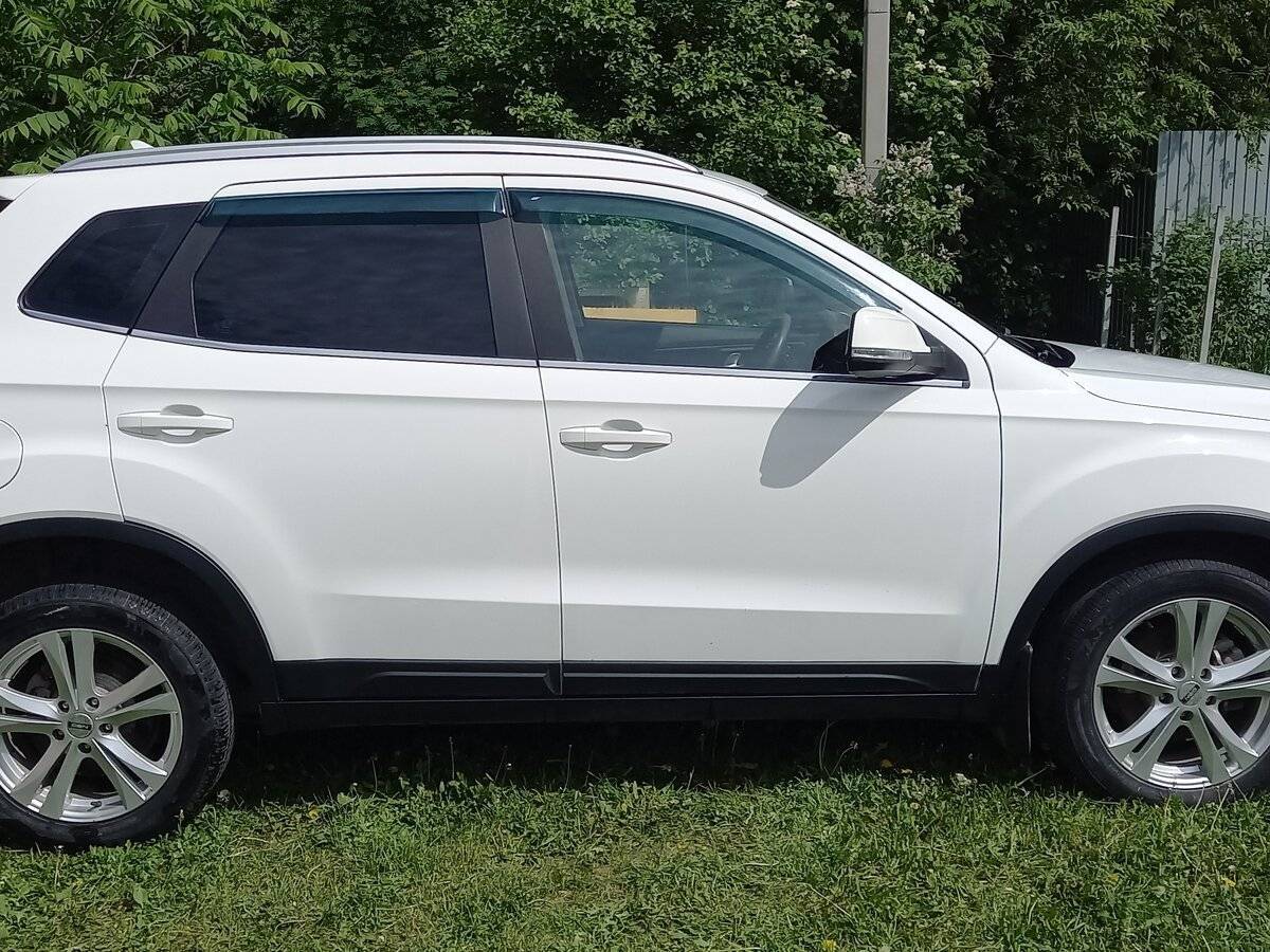 FAW Besturn X40, 2019 - 63 065 км. | Фото №2