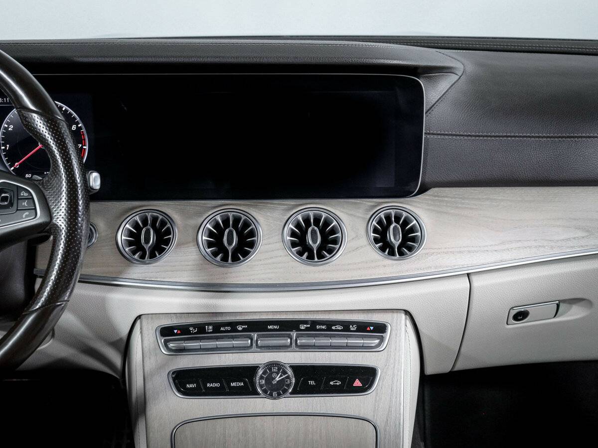 Mercedes-Benz E-Класс 200, 2018 Фото №13