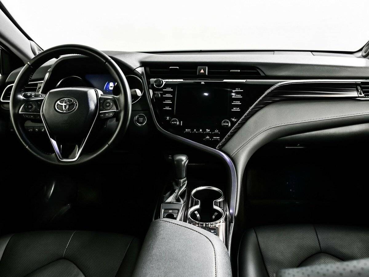 Toyota Camry, 2018 Фото №11