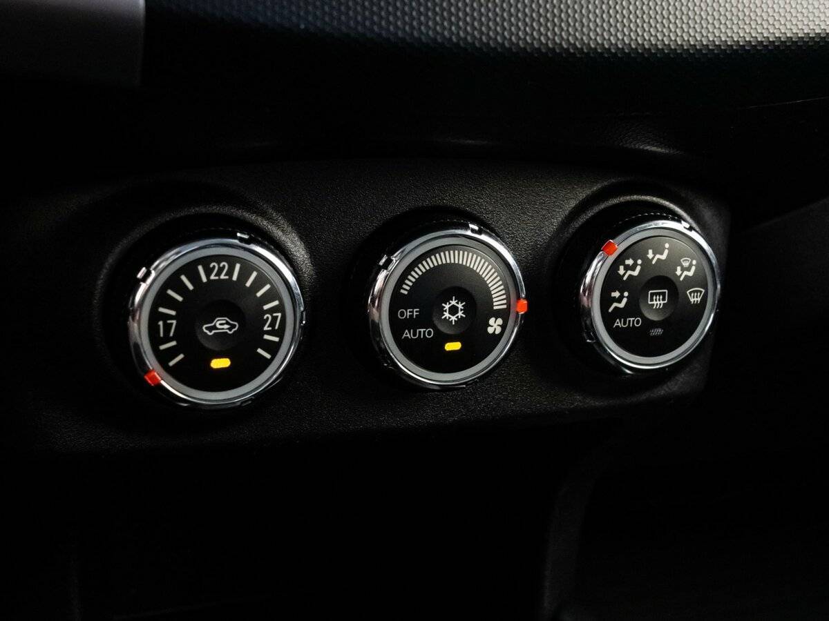 Mitsubishi Outlander, 2010 Фото №14