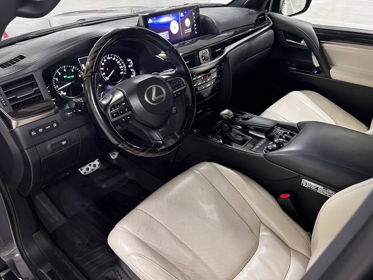 Lexus LX 570, 2017 Фото №16
