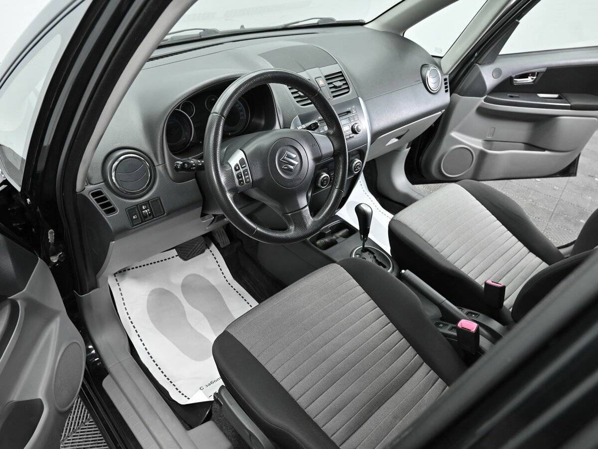 Suzuki SX4, 2011 Фото №8