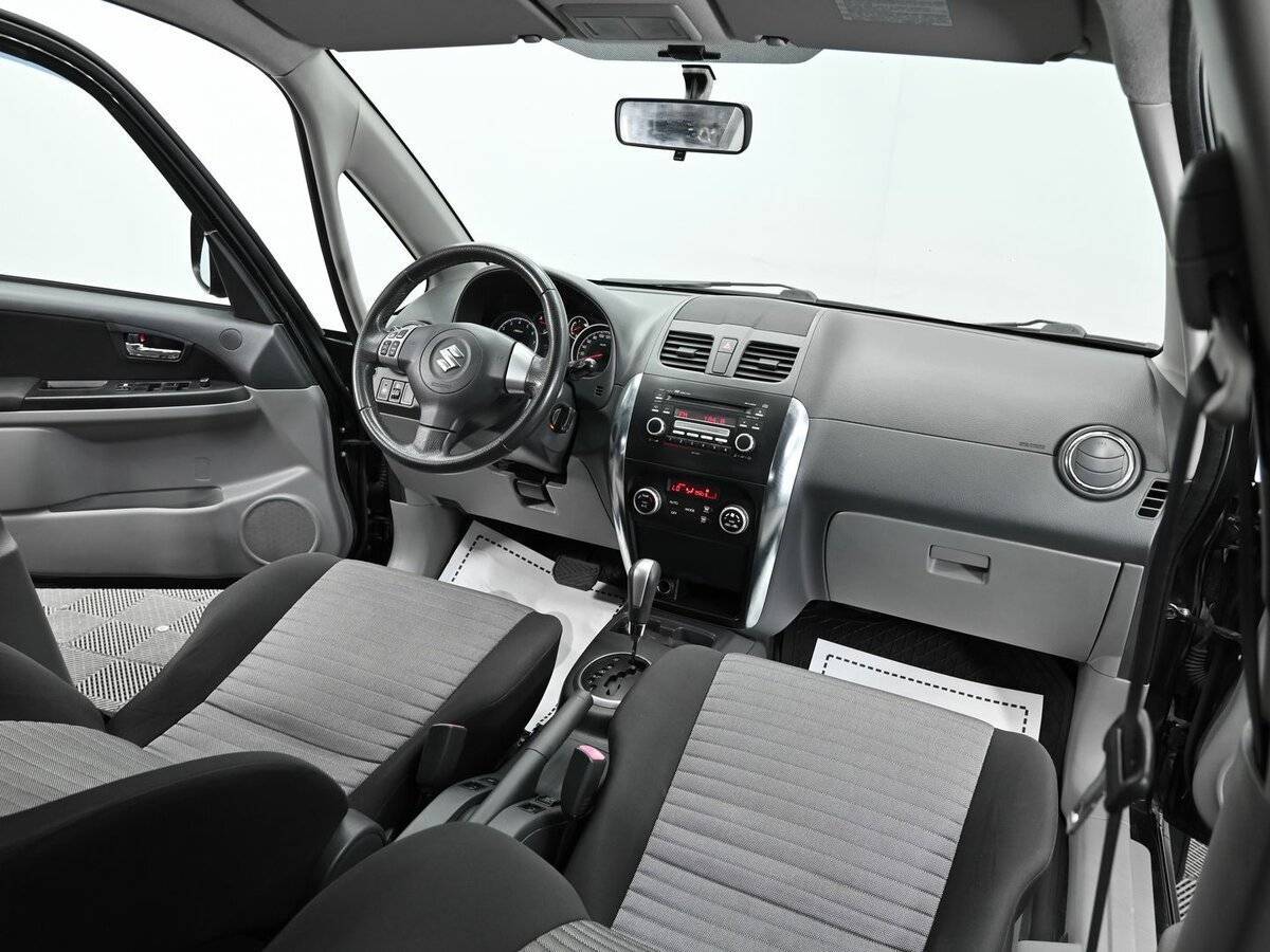 Suzuki SX4, 2011 Фото №12