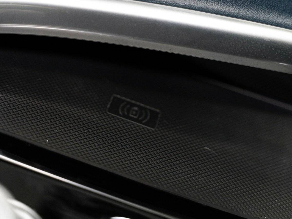 Voyah Free EVR, 2023 Фото №23