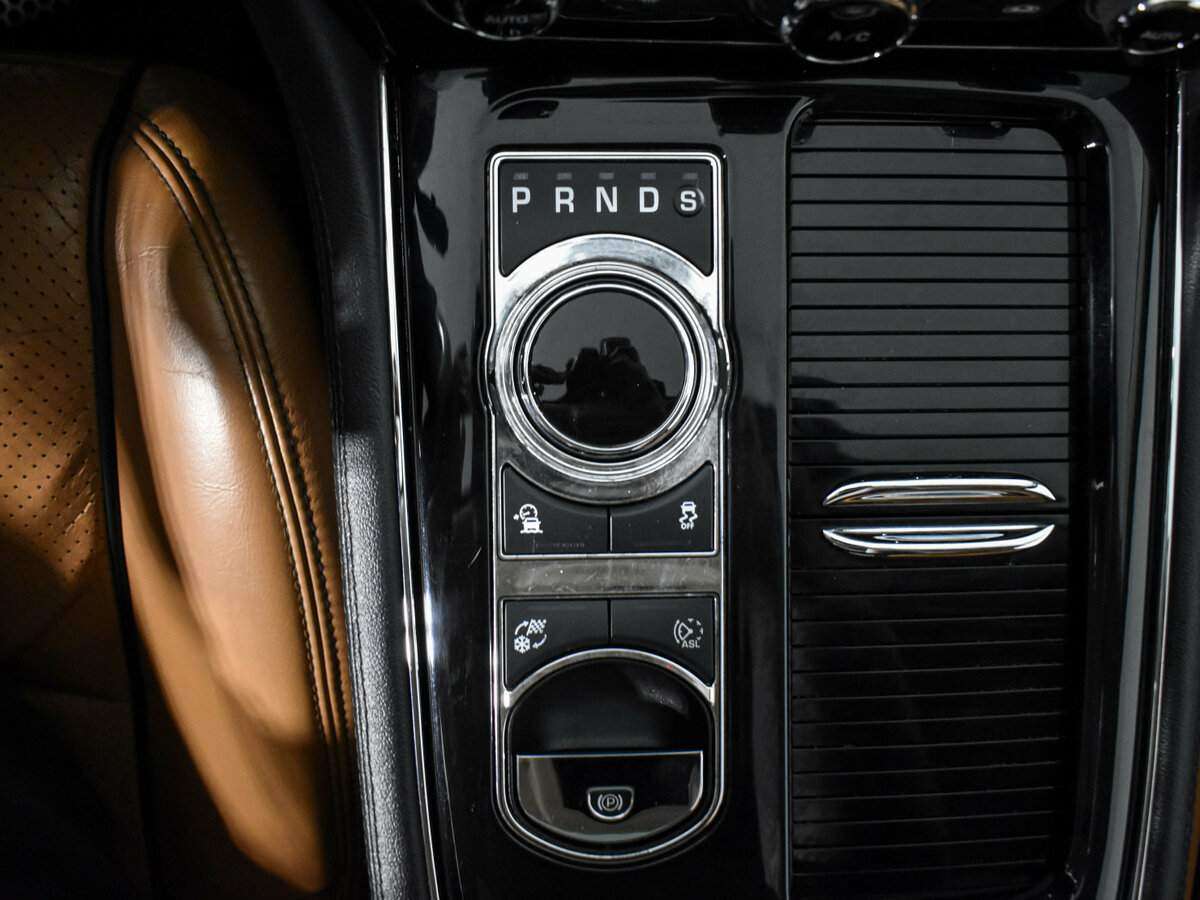 Jaguar XJ Long, 2016 Фото №10