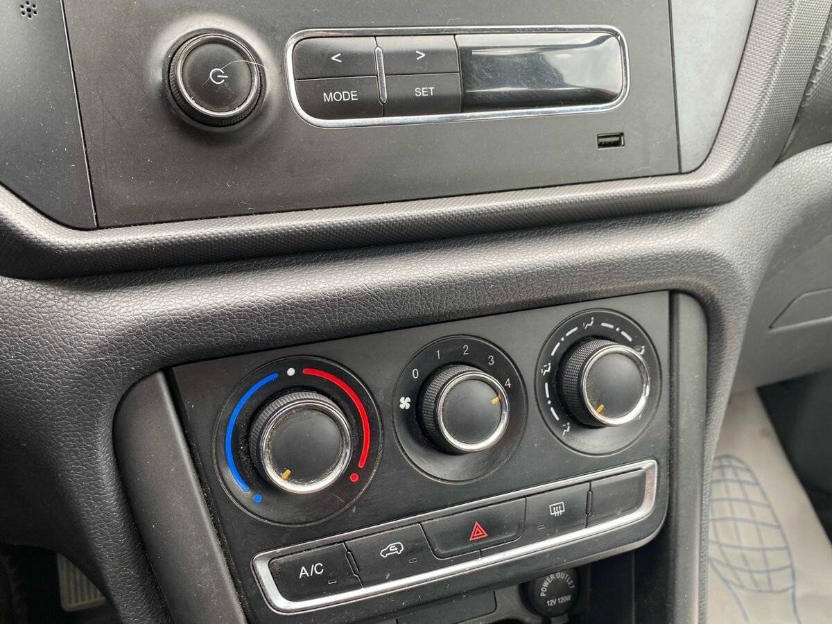 Chery Tiggo 3, 2017 Фото №10