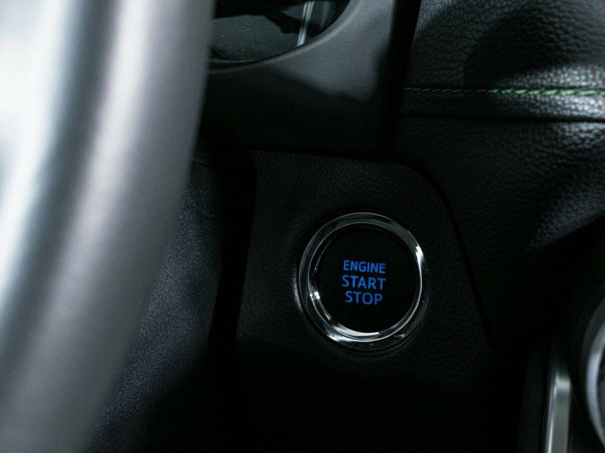 Toyota RAV4, 2023 Фото №17