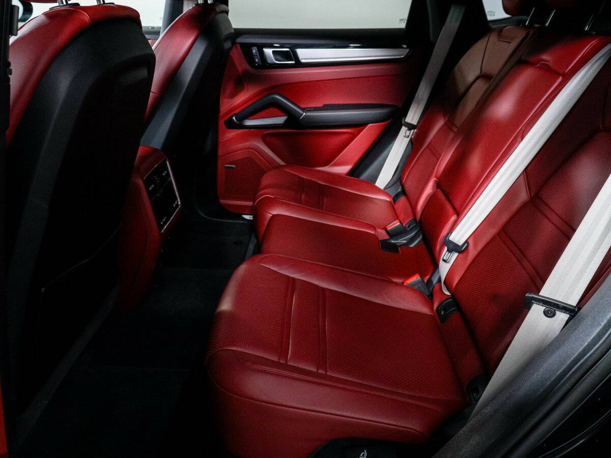 Porsche Cayenne Coupé, 2022 Фото №10