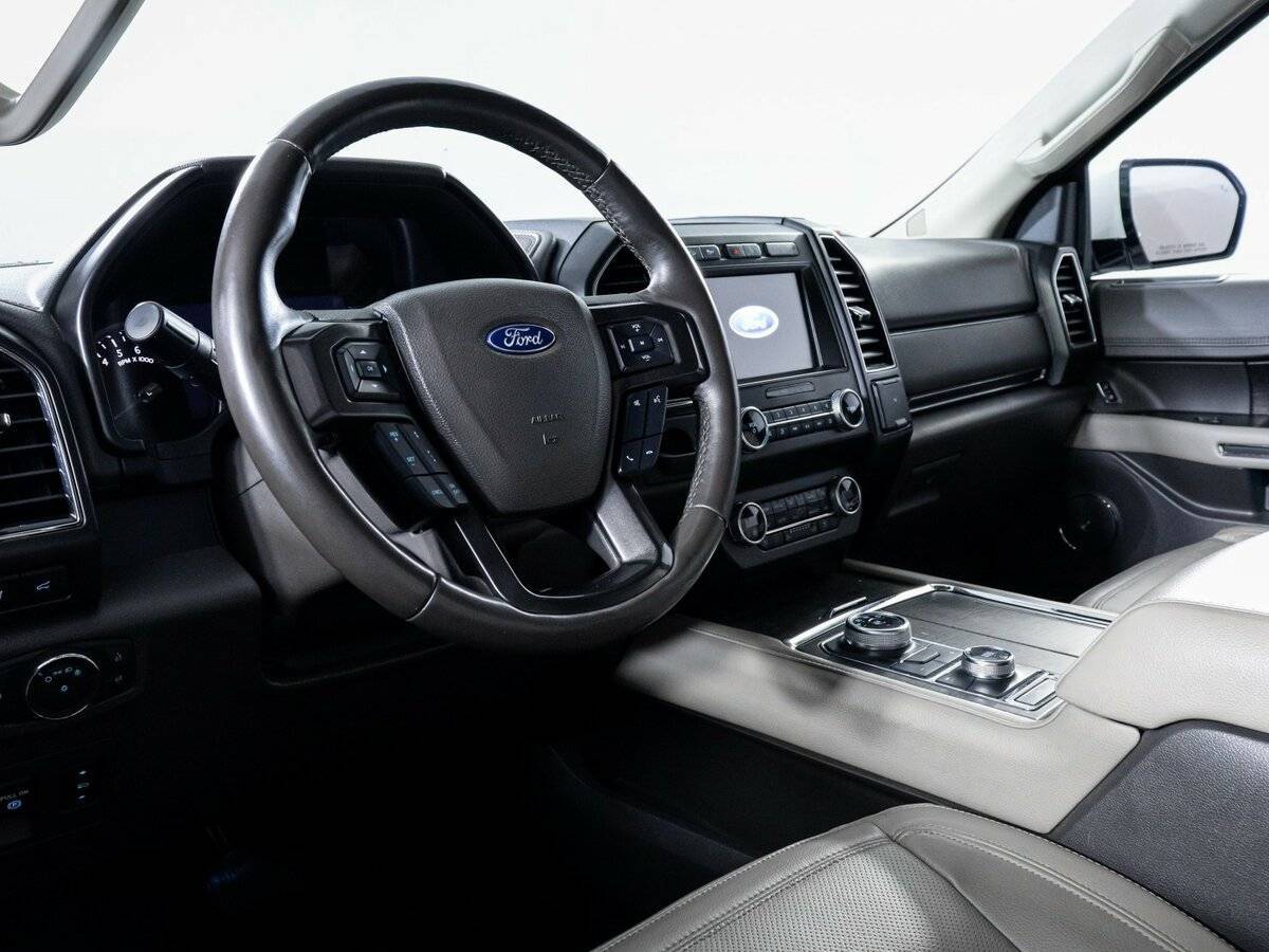 Ford Expedition, 2021 Фото №14