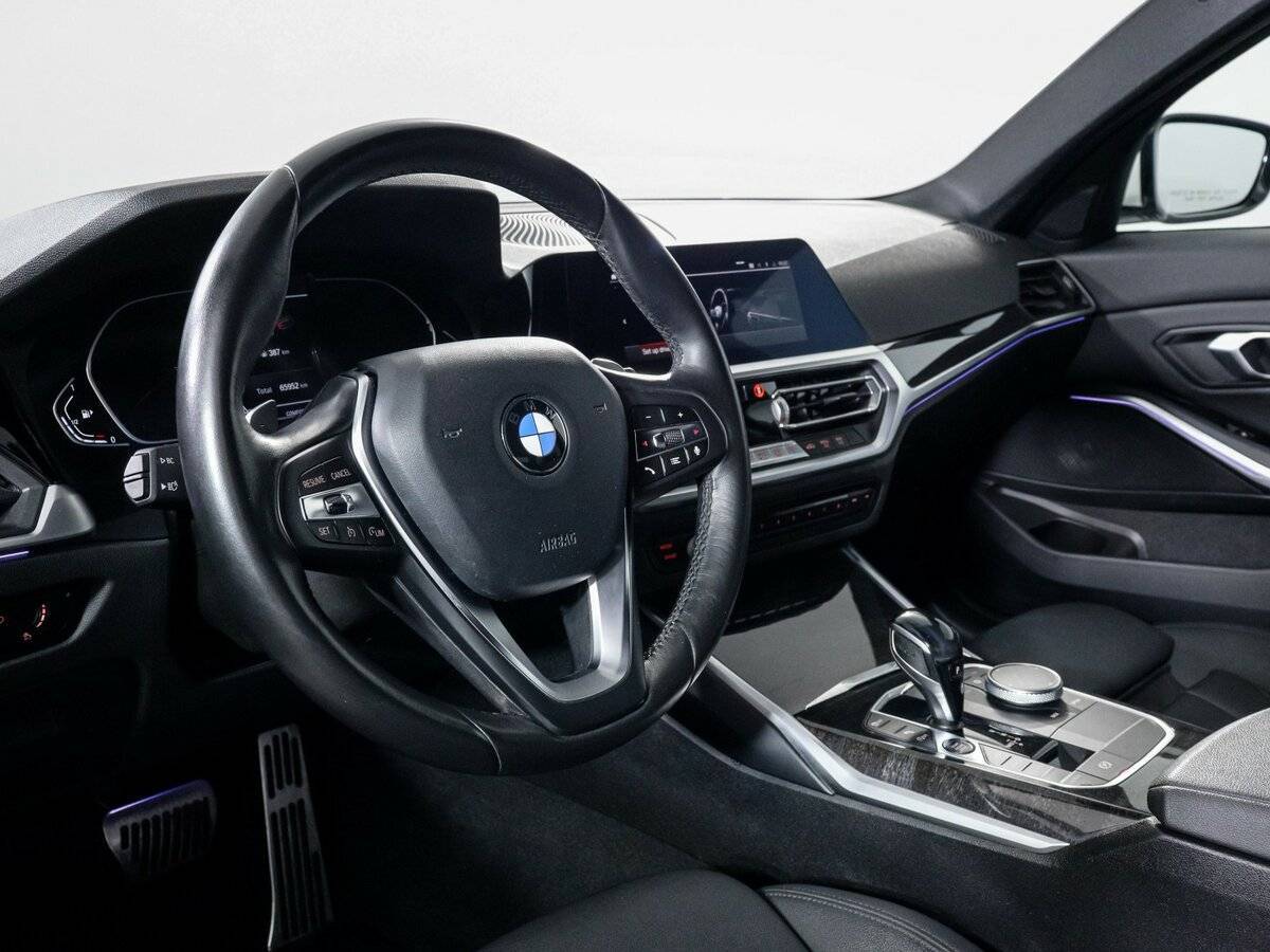BMW 3 серии 330i, 2020 Фото №14