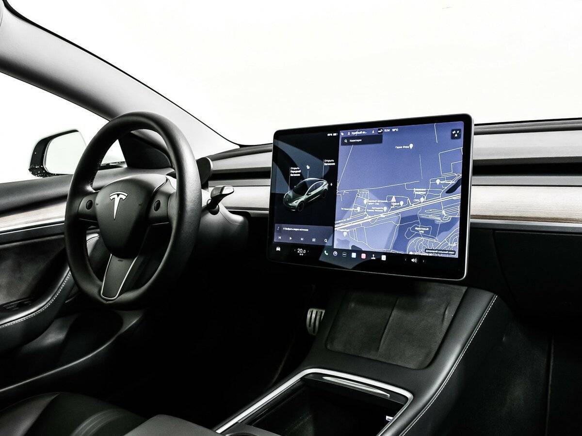 Tesla Model 3 Performance, 2021 Фото №9