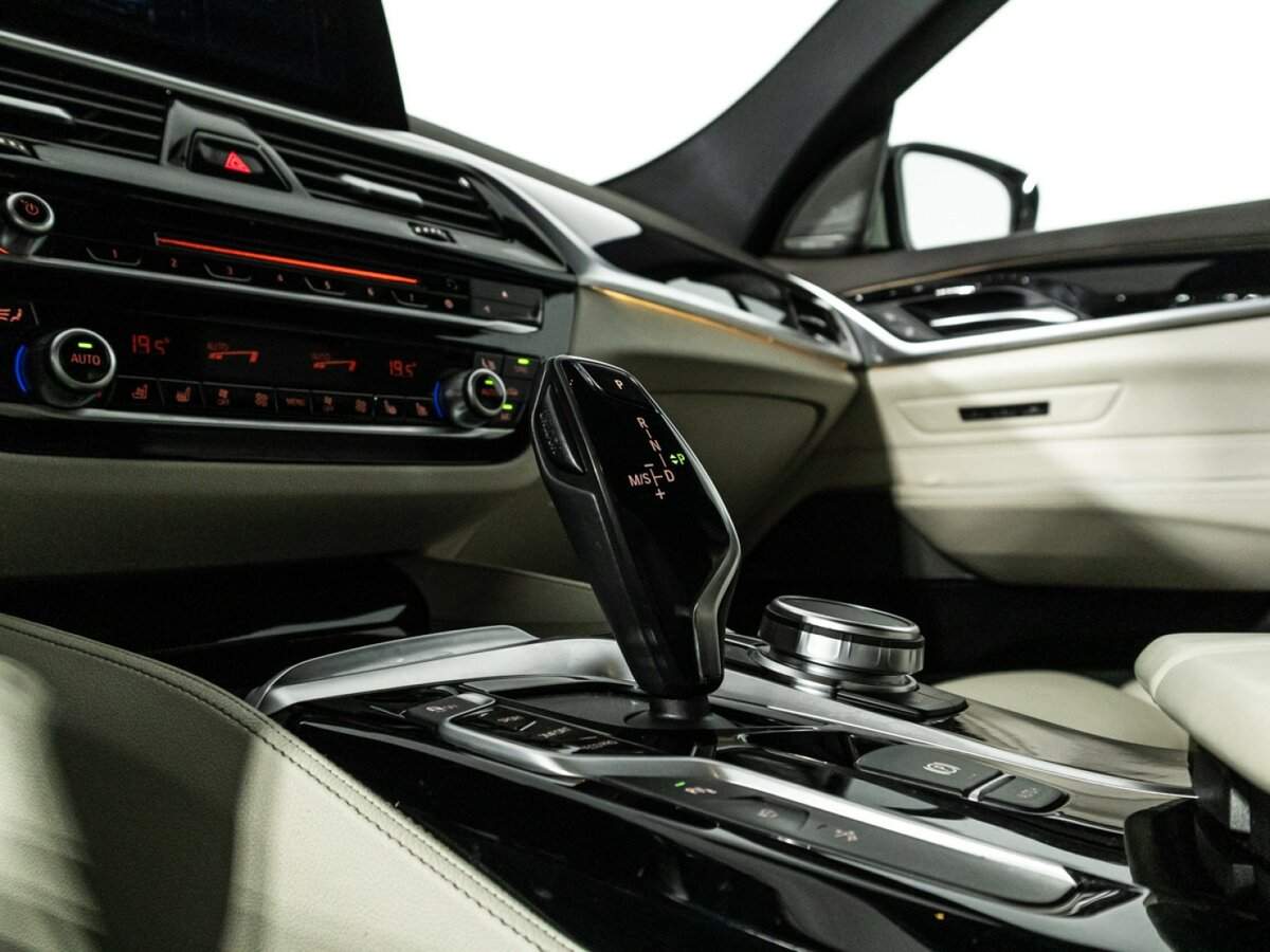 BMW 6 серии Gran Turismo 630d xDrive, 2019 Фото №20