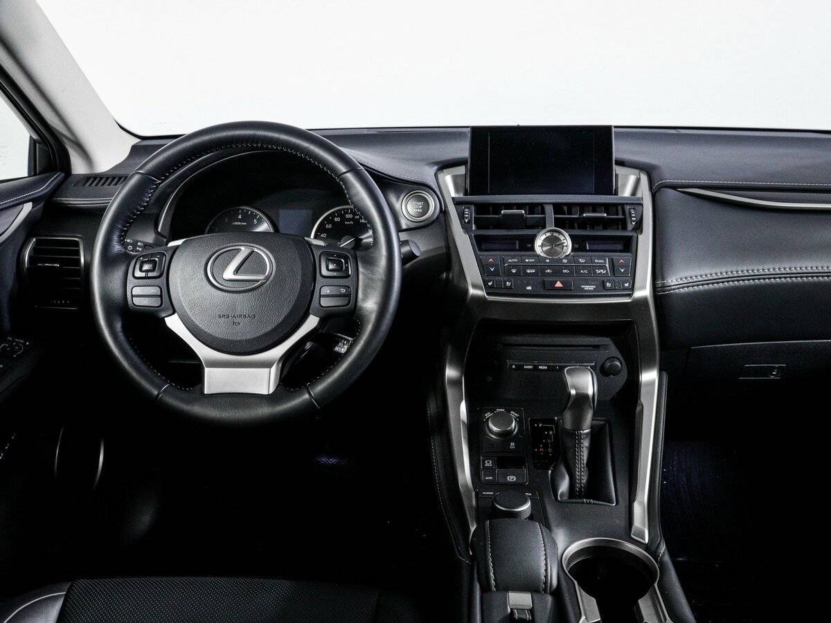 Lexus NX 200t, 2015 Фото №10