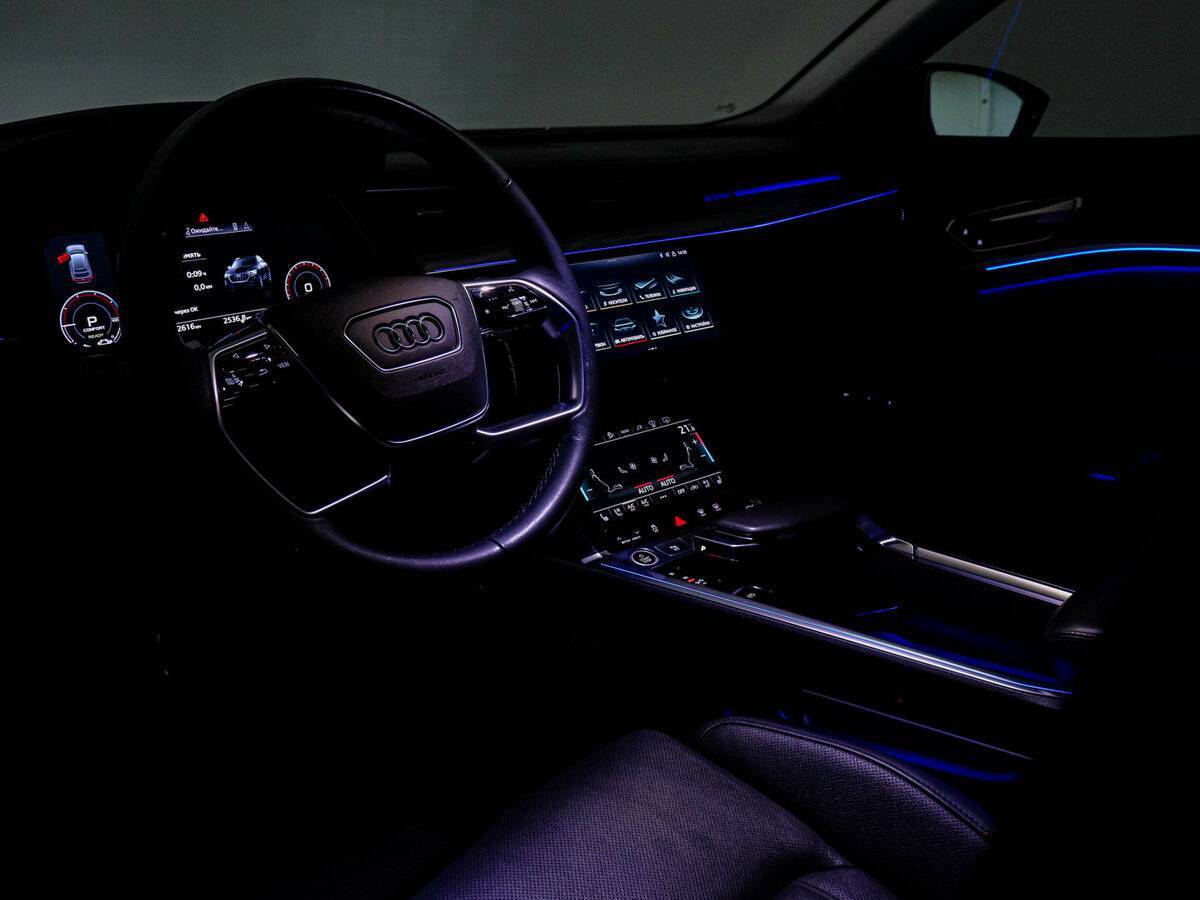 Audi e-tron Sportback 55, 2022 Фото №28