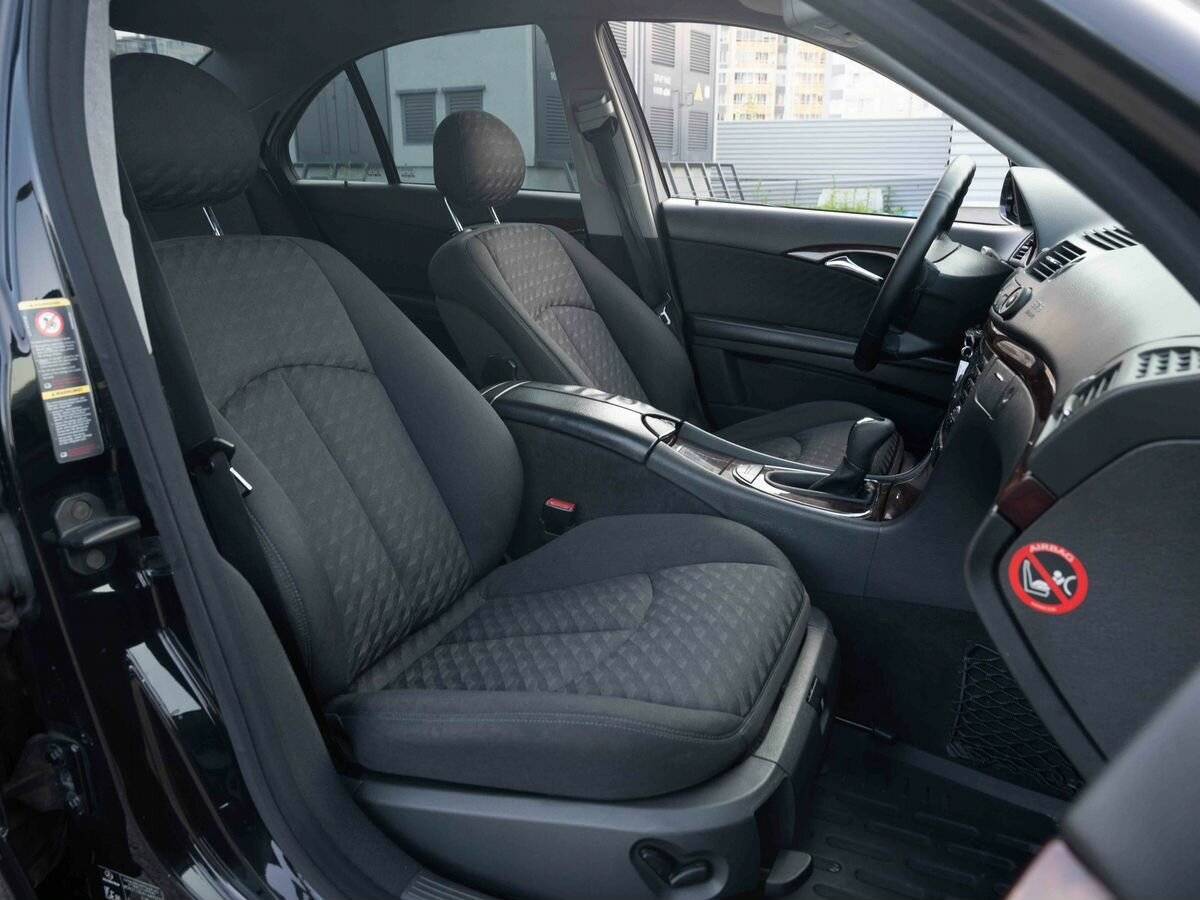 Mercedes-Benz E-Класс 220, 2004 Фото №12