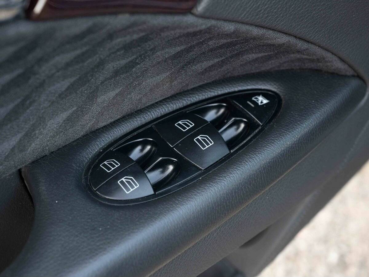 Mercedes-Benz E-Класс 220, 2004 Фото №19